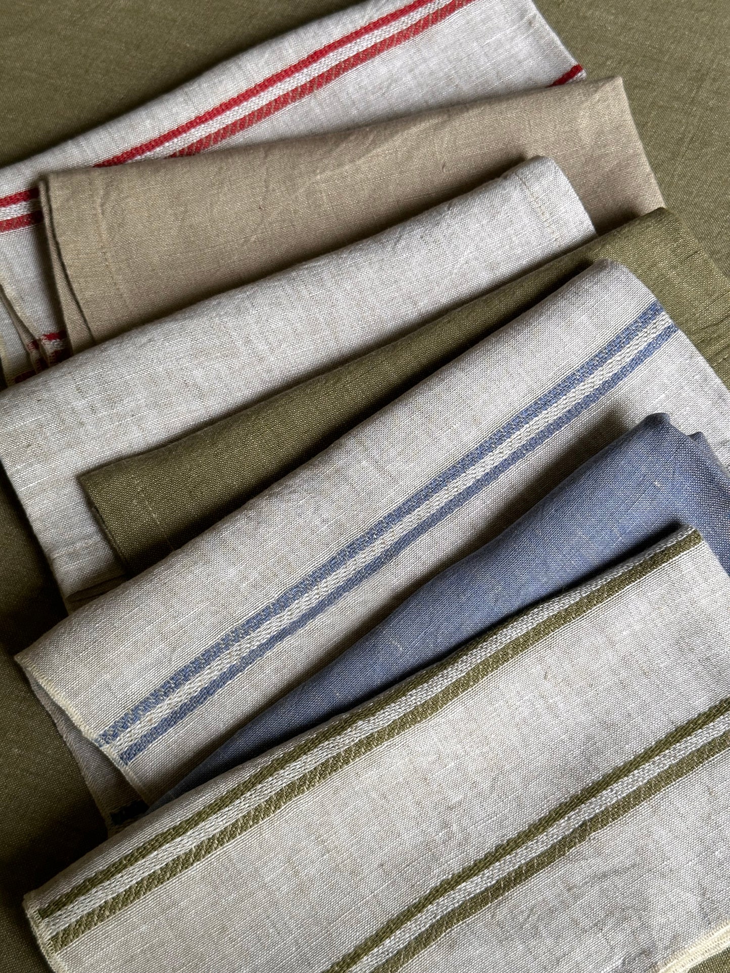 Set of 2 V.VM Linen Napkins - Olive