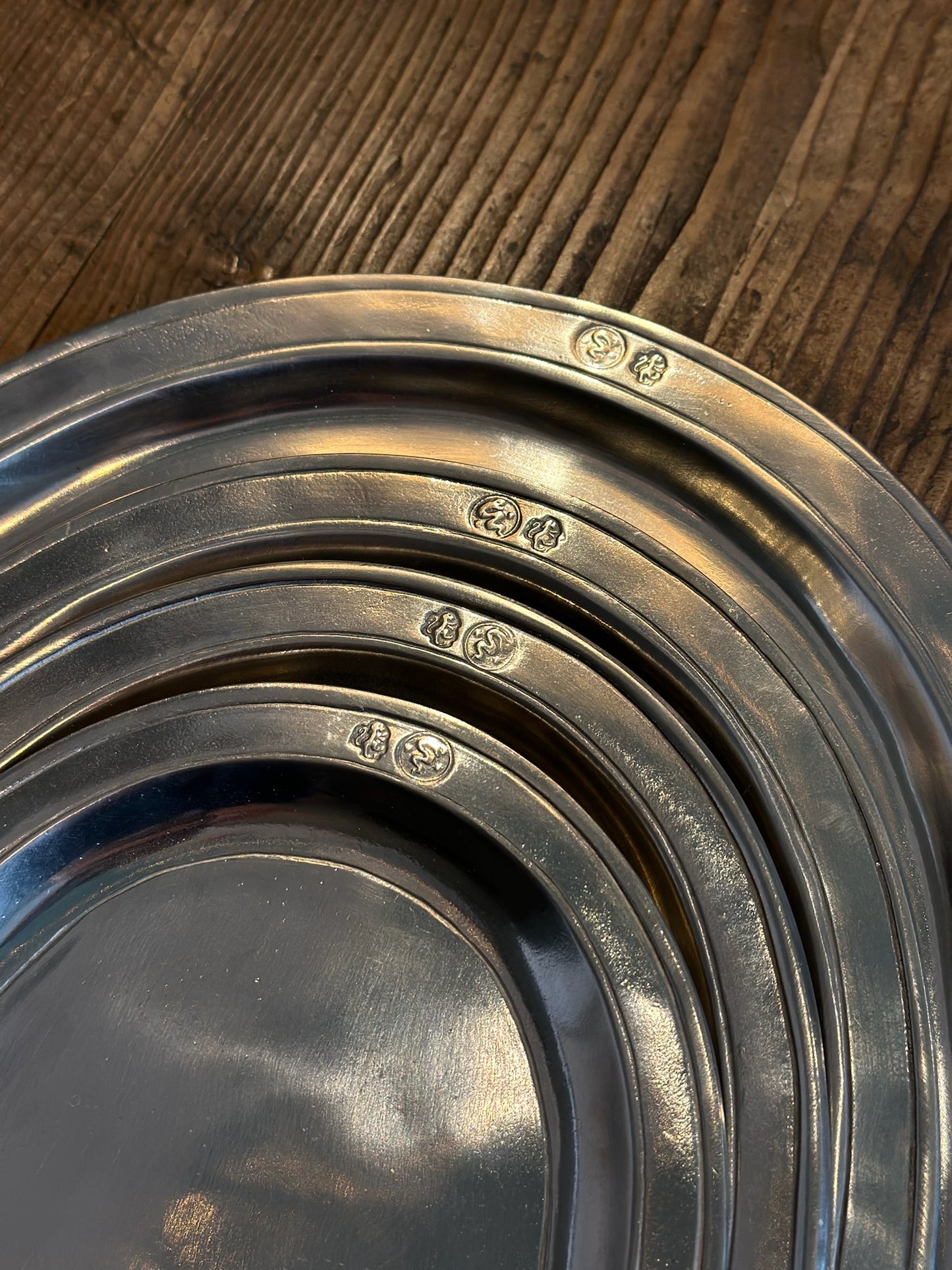 'Orvieto' Oval Platter in Pewter by Cosi Tabellini - 38 X 28