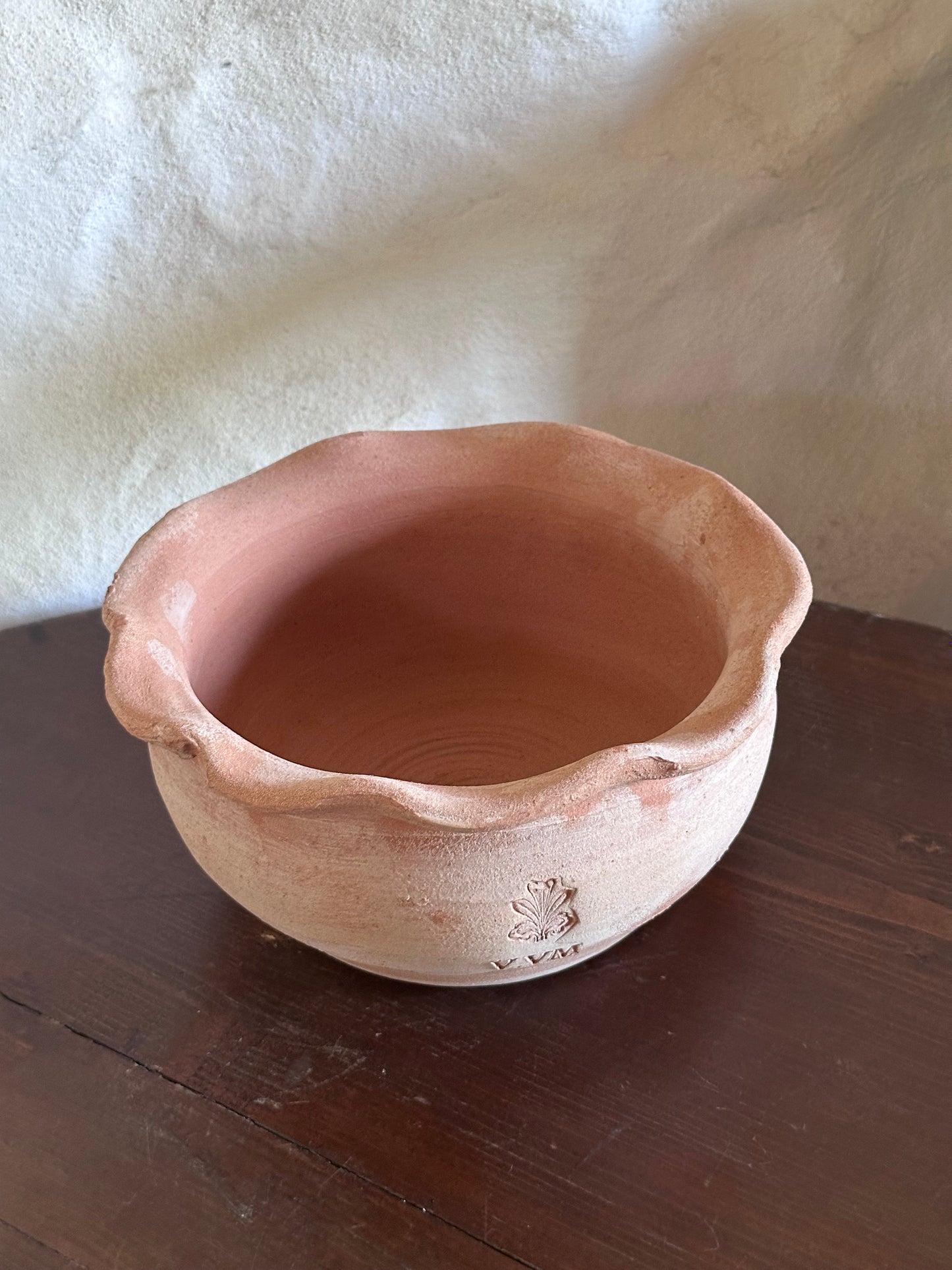 V.VM Vaso ondulato in terracotta fatto a mano - 20 cm