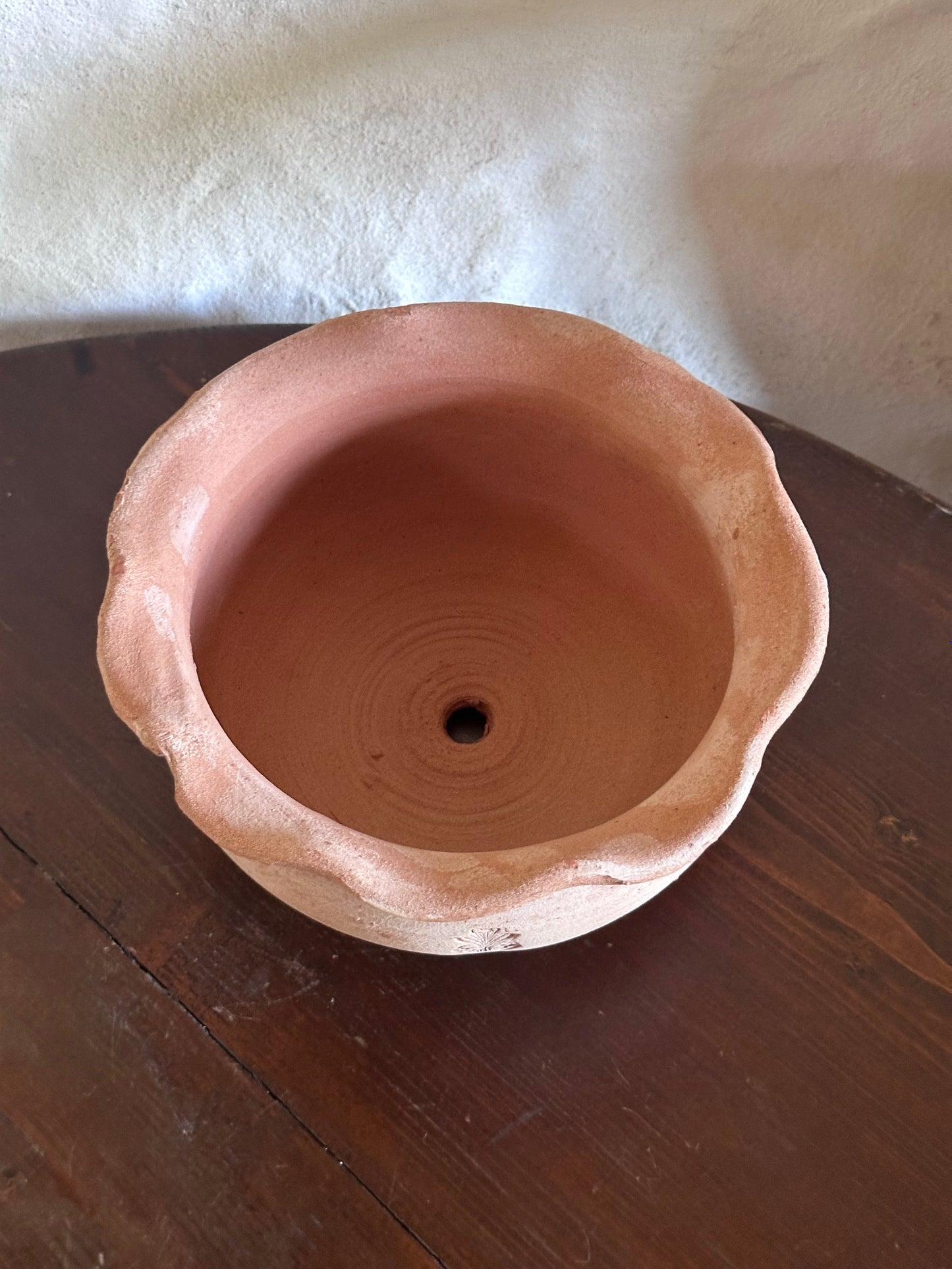 V.VM Vaso ondulato in terracotta fatto a mano - 20 cm