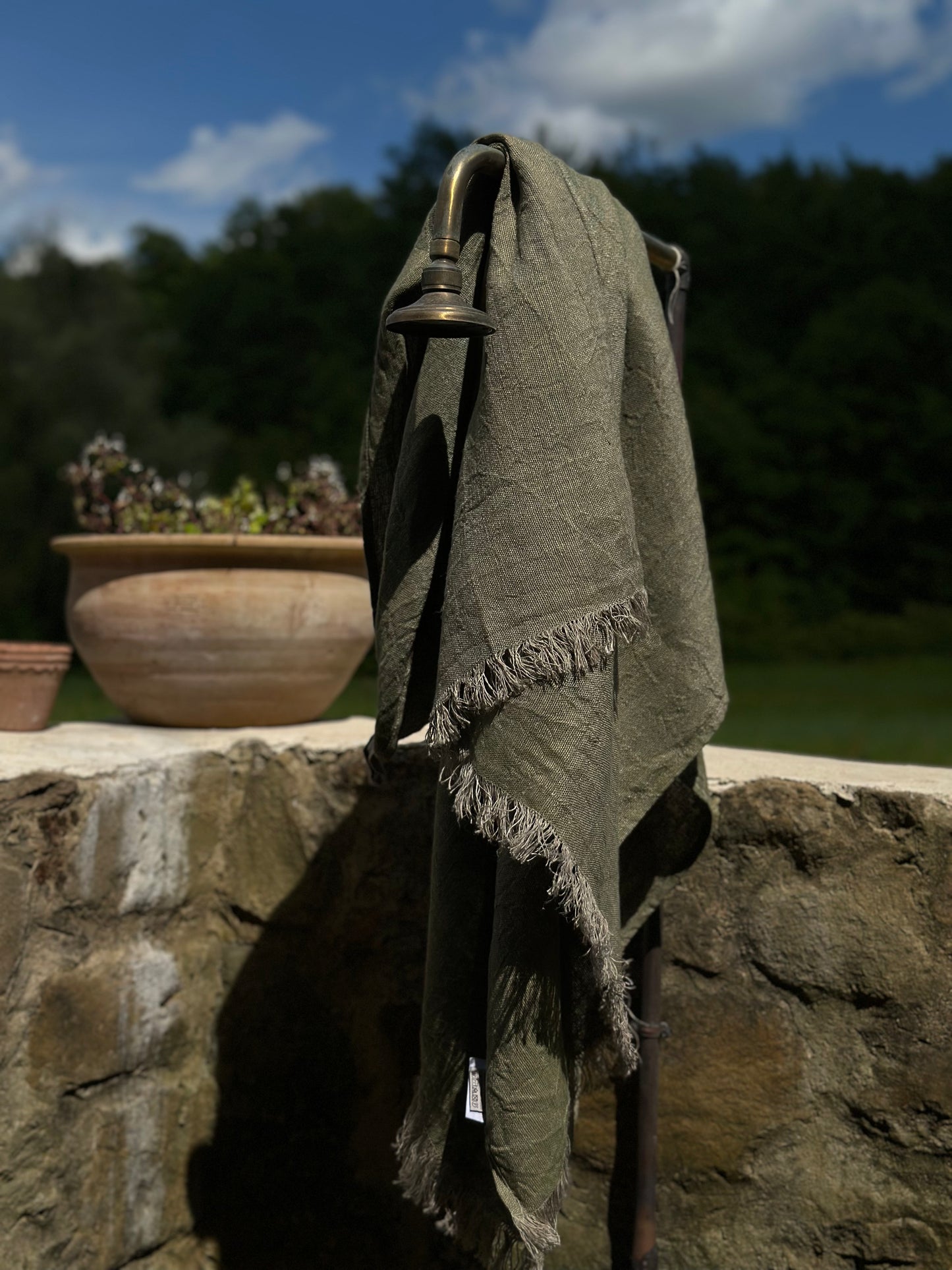 V.VM Linen Fringe Towel - Olive Green