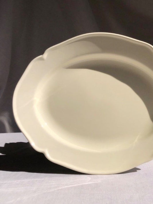 V.VM Cream Collection - Large Oval Serving Platter