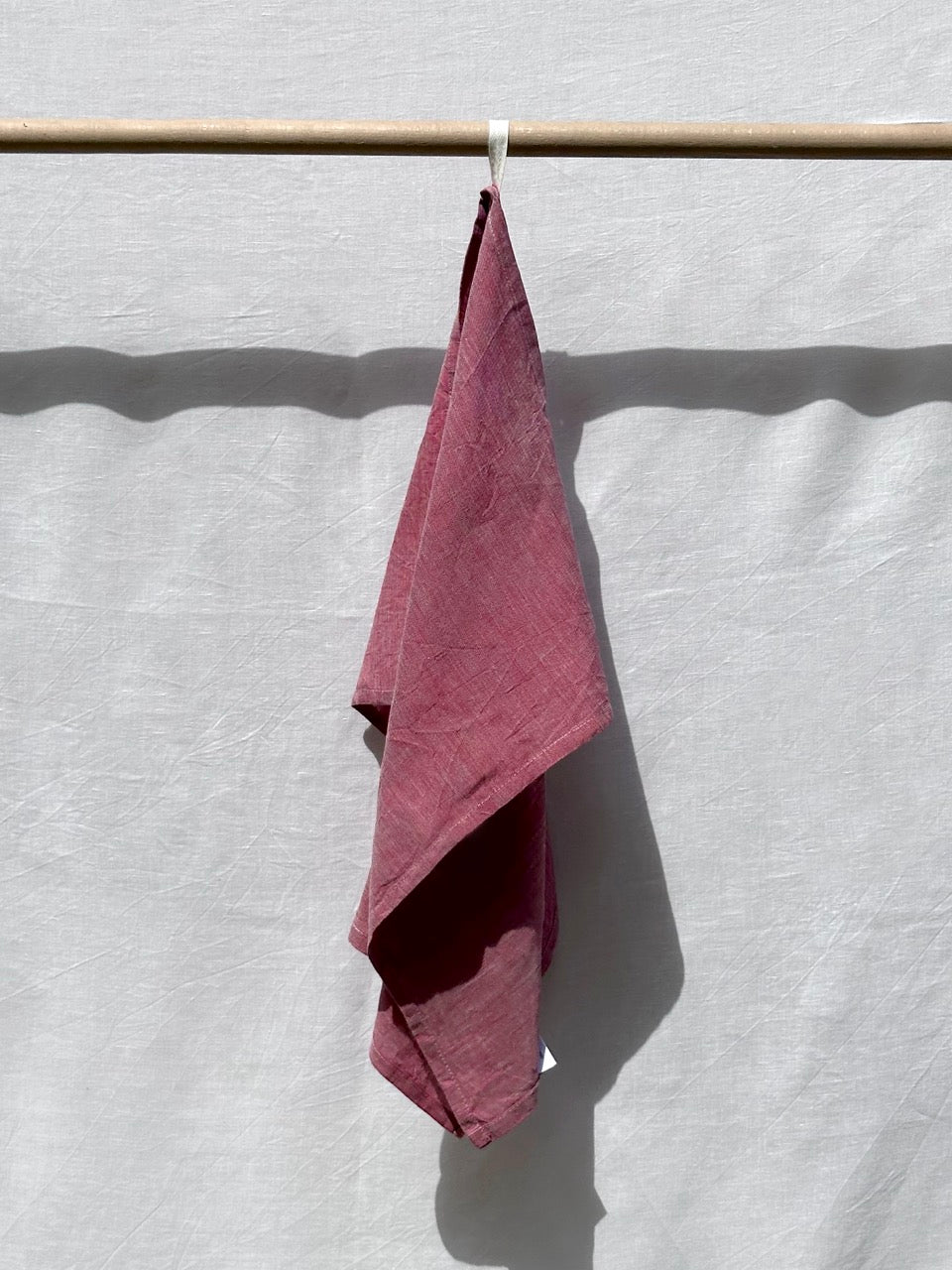 V.VM Linen Tea Towel - Tomato Red
