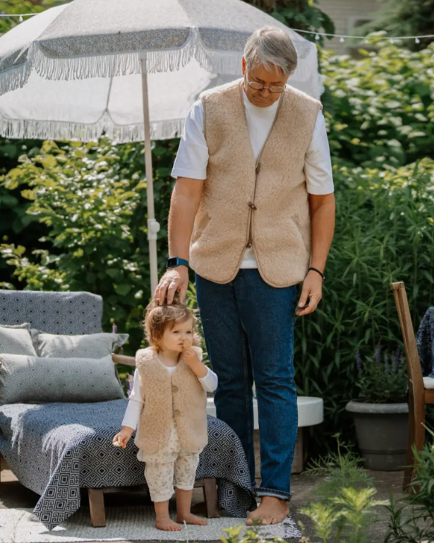 Unisex Shearling Vest - Natural