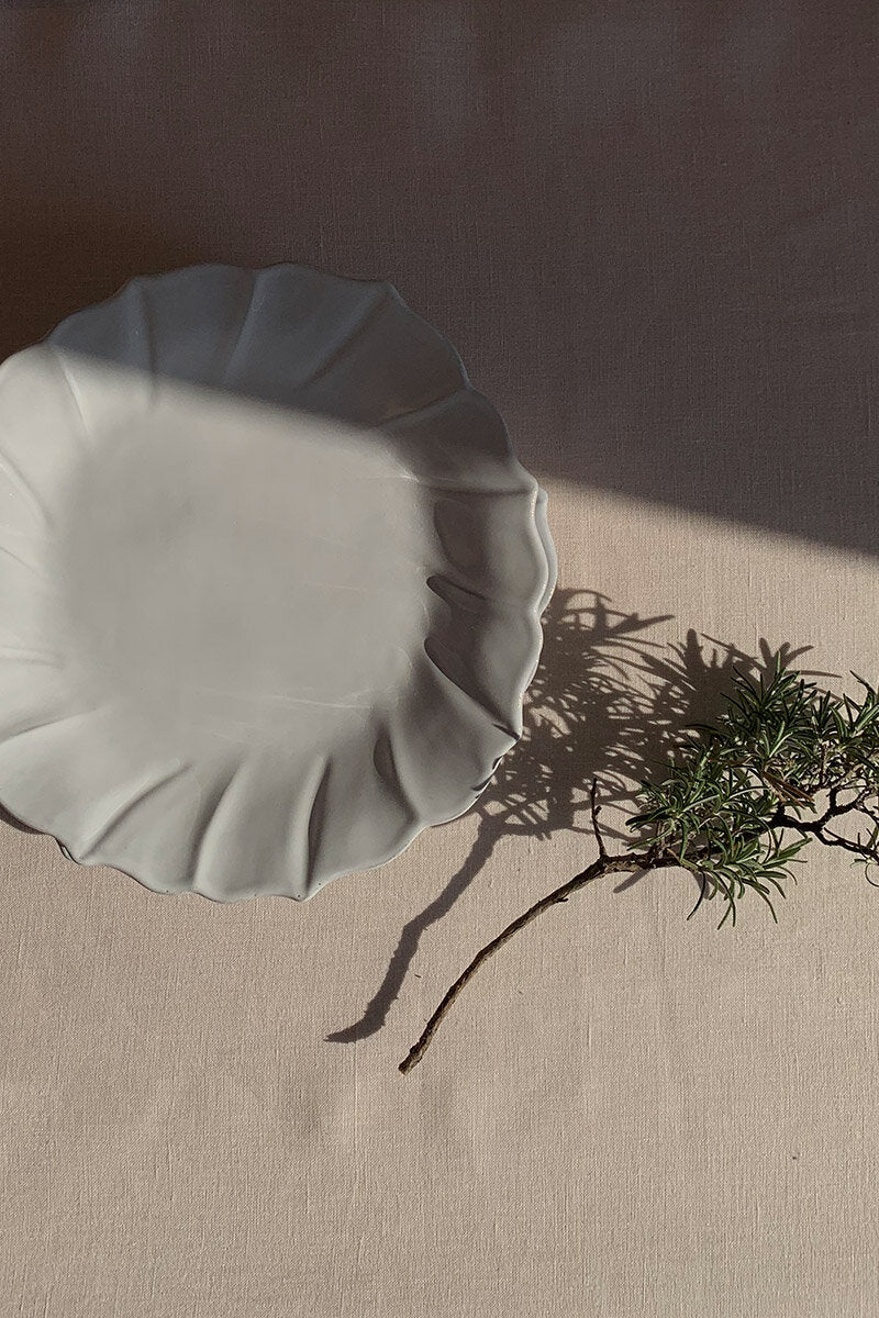 Ceramic Ruffle Dessert Plate