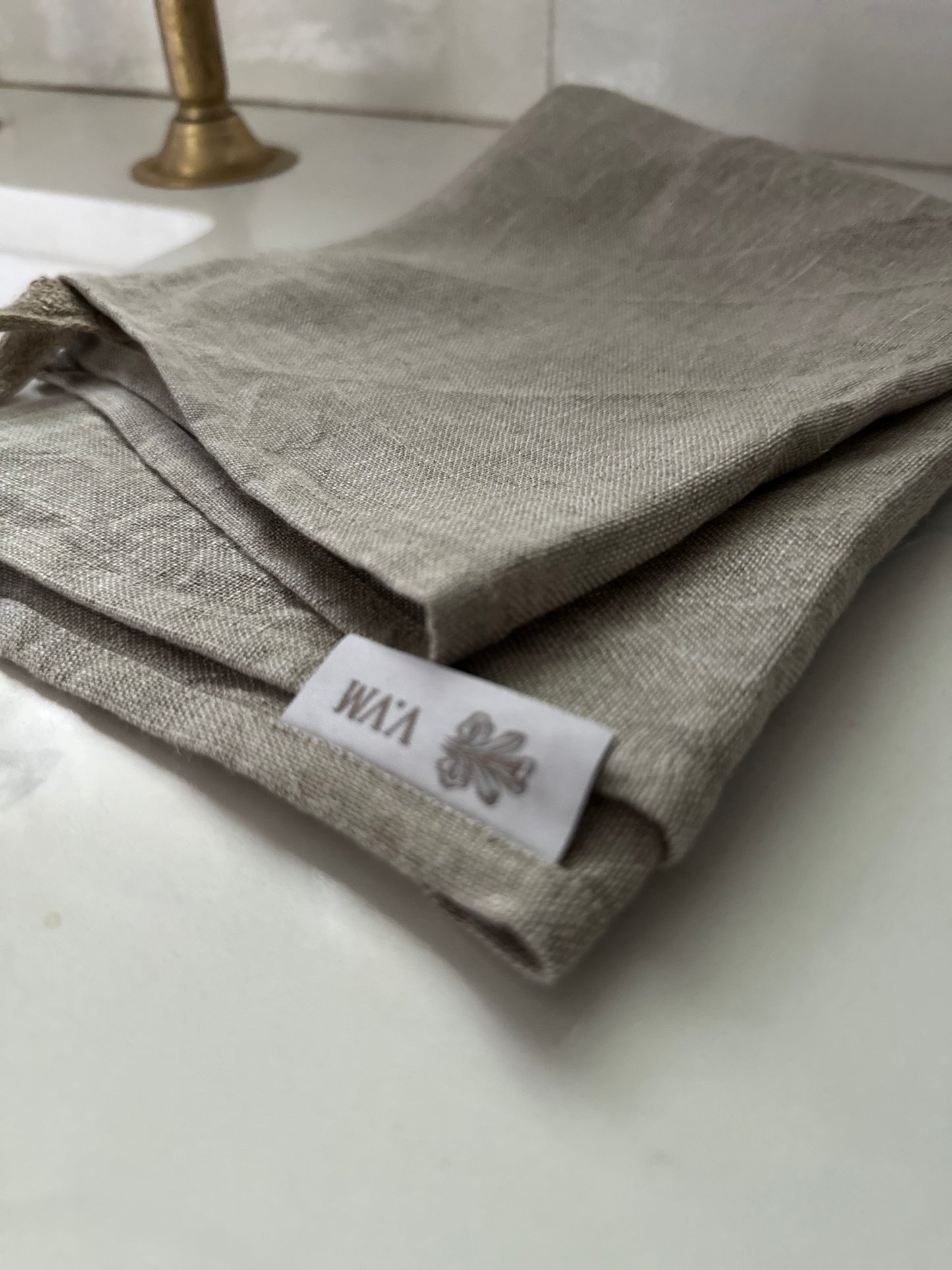 V.VM Linen Tea Towel - Natural
