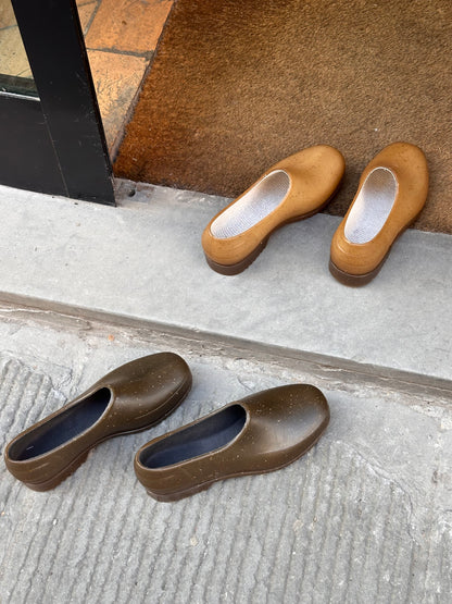 Gardana Dark Hemp Clog by Plasticana