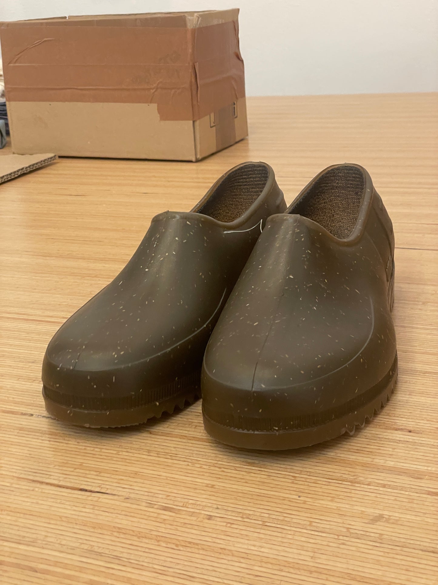 Gardana Dark Hemp Clog by Plasticana