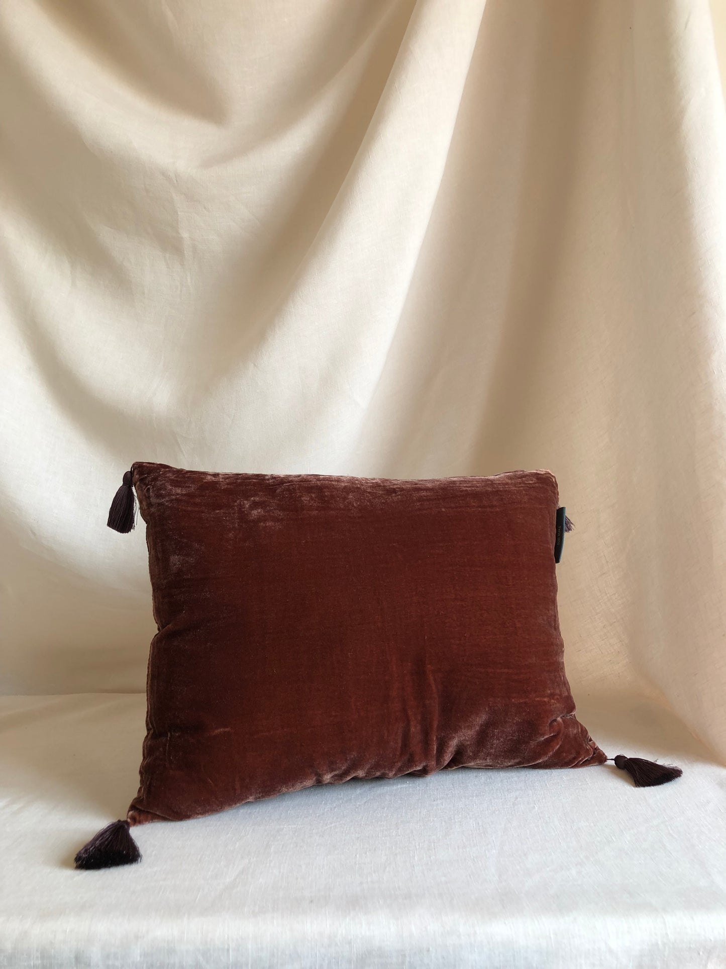 Cuscino con nappe in velluto - Santa Fe