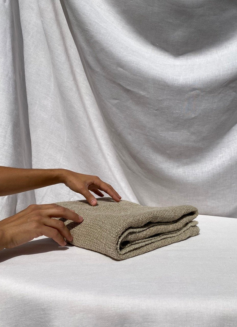 V.VM Linen - The Monk Towel