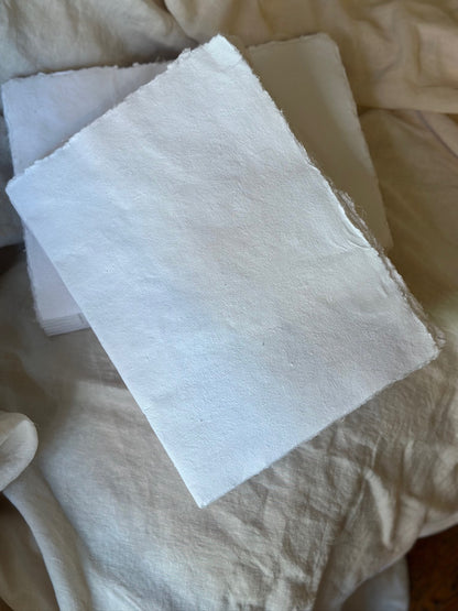 Libro medio fatto a mano - Lino