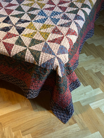 V.VM Patchwork Quilt, Colored Wheels - Double Bed No. 2