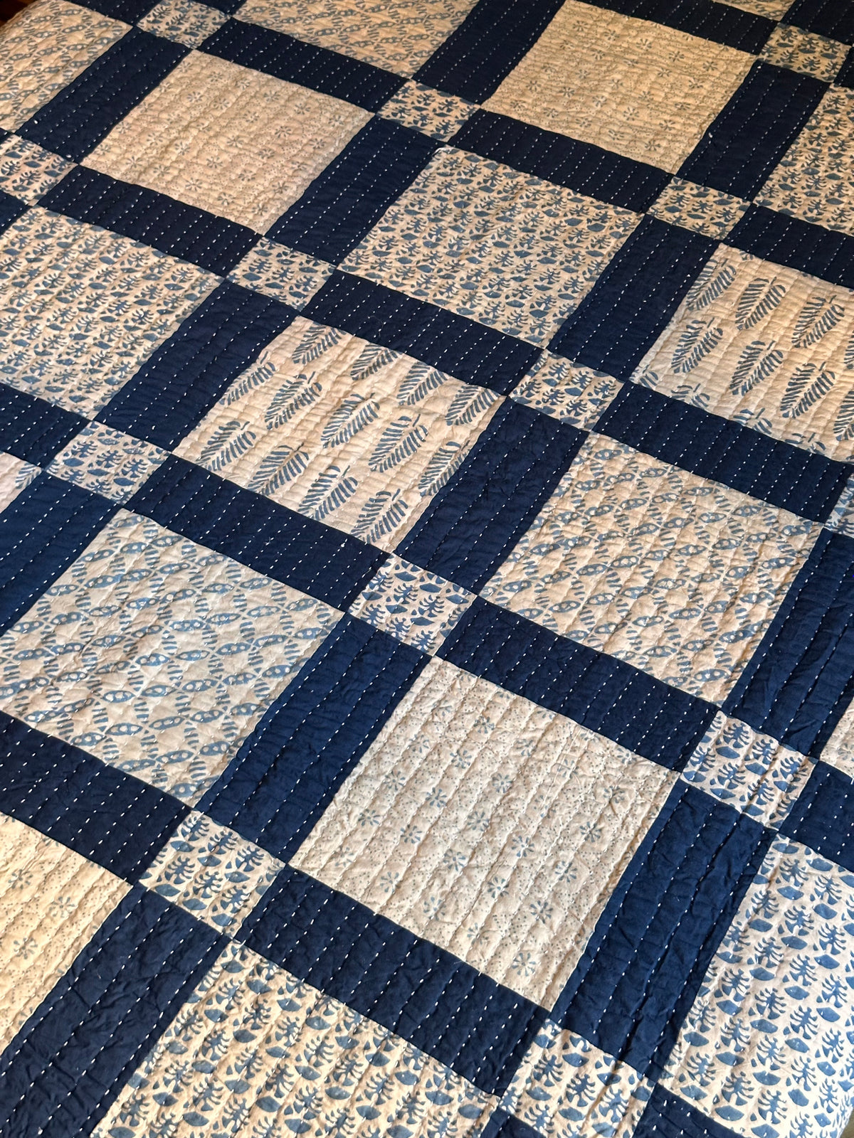 V.VM Patchwork Quilt, Blue/White Squares - Double Bed No. 3