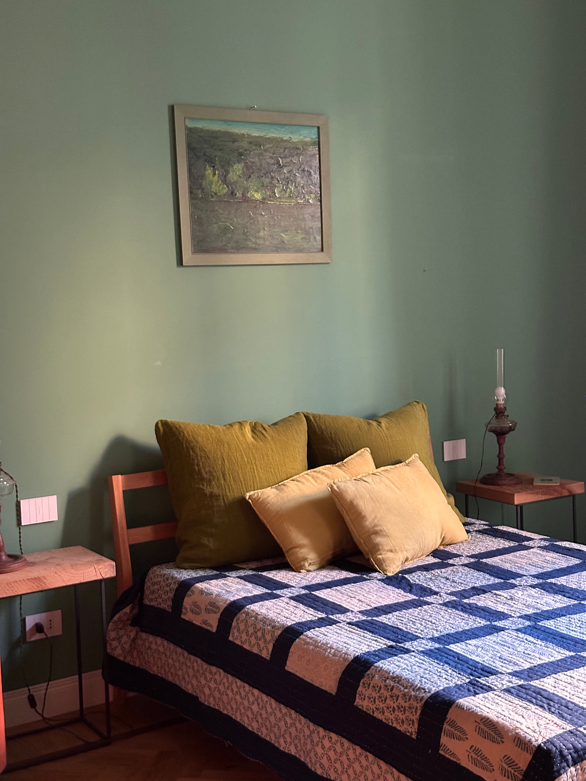V.VM Patchwork Quilt, Blue/White Squares - Double Bed No. 3