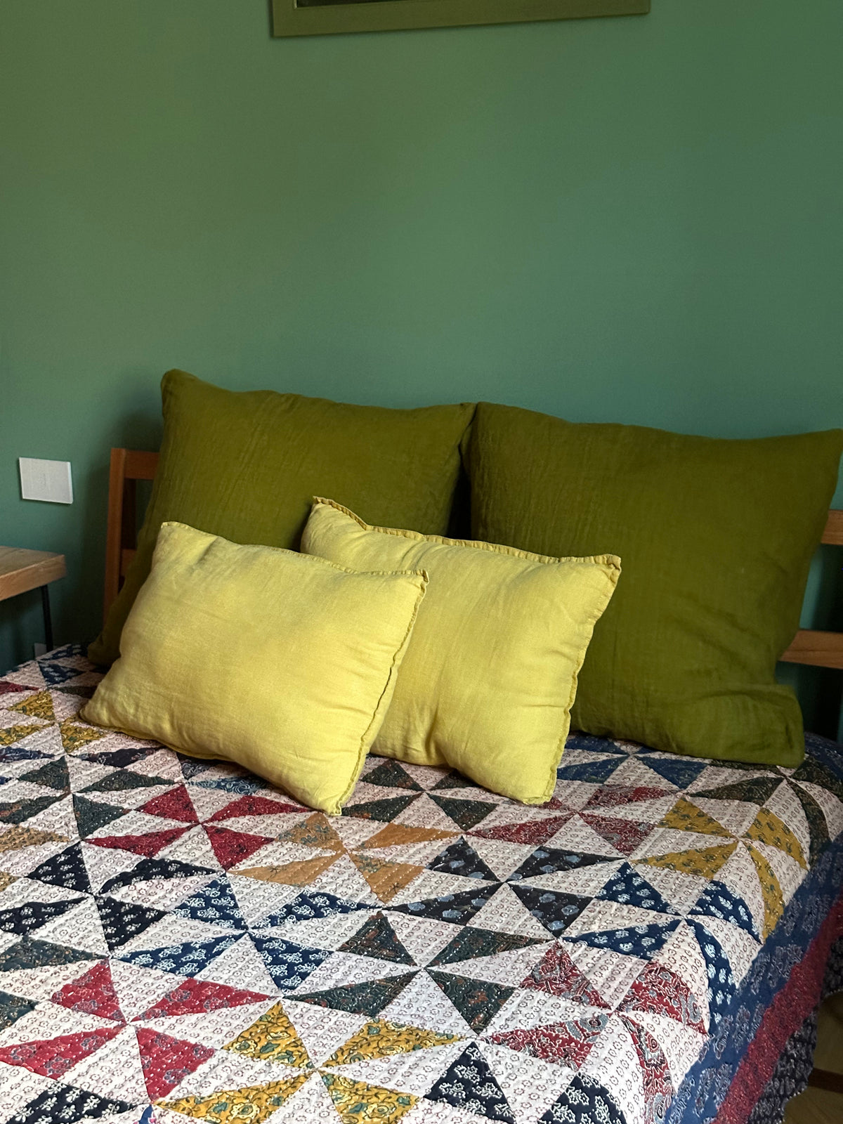 V.VM Patchwork Quilt, Colored Wheels - Double Bed No. 6
