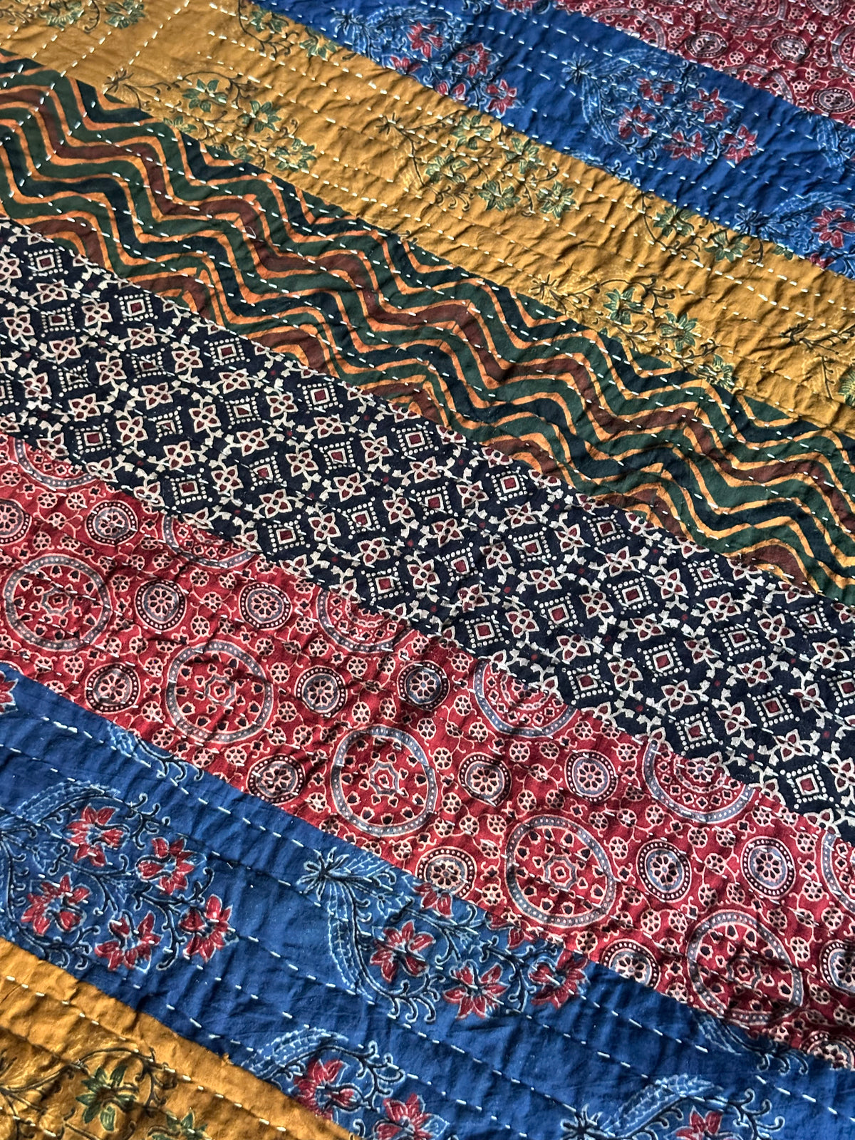 V.VM Patchwork Quilt, Colored Wheels - Double Bed No. 6
