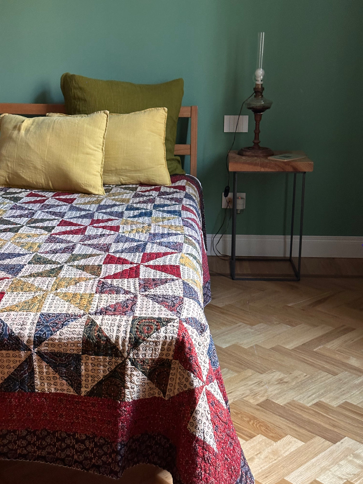 V.VM Quilt - Colored Wheels - Single No. 1