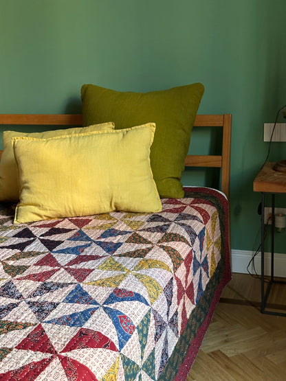 V.VM Quilt - Colored Wheels - Single No. 3