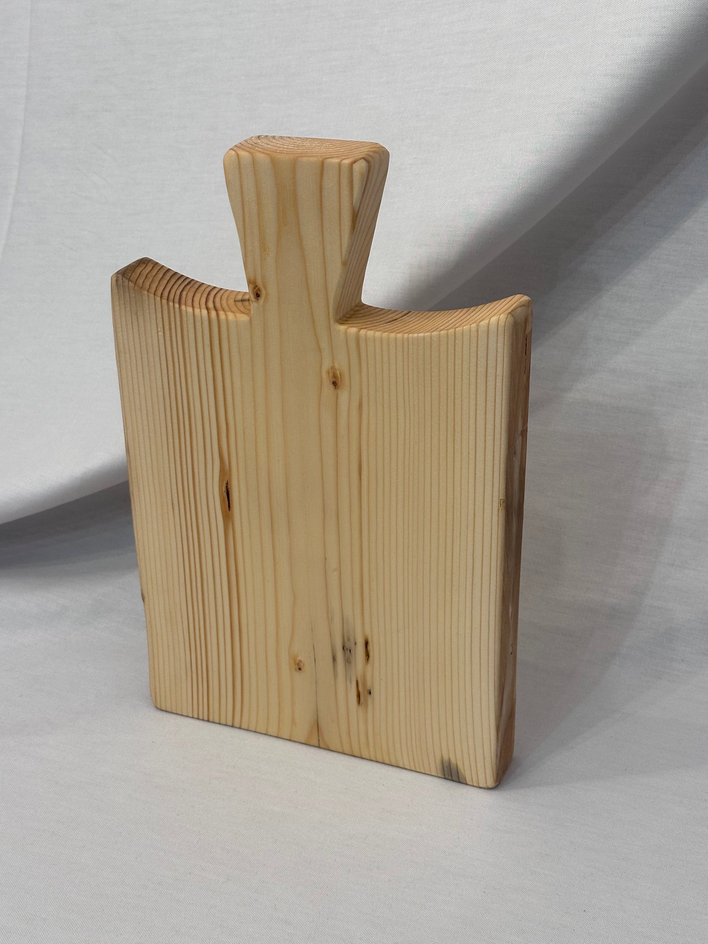 Handmade in Italy Cutting Board - Medium 04