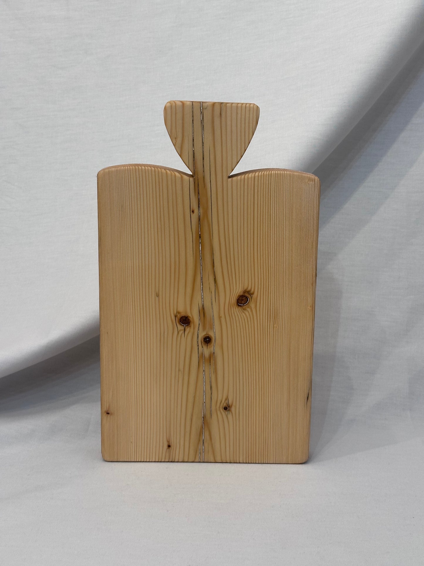 Handmade in Italy Cutting Board - Medium 05