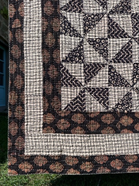 V.VM Quilt Black & White Triangles 2 - Single