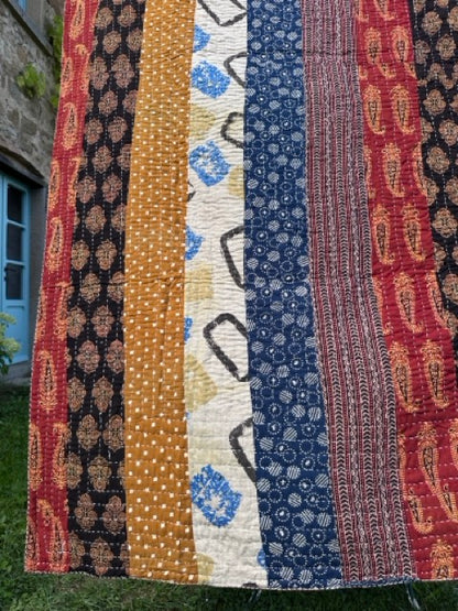 V.VM Quilt - Colored Wheels - Single