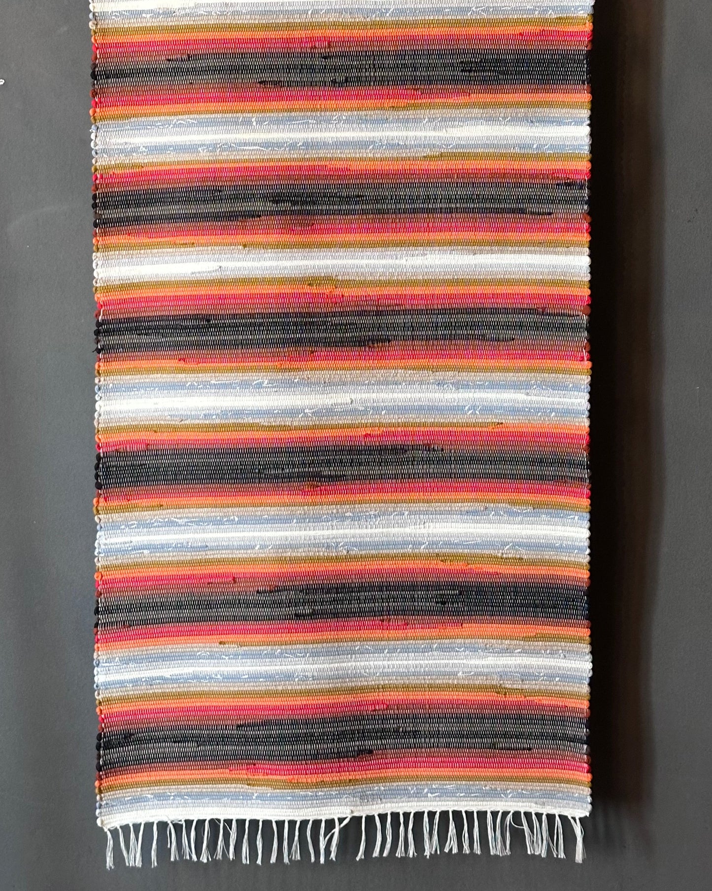 Tappeto italiano fatto a mano - Strisce arancioni - 70 cm x 250 cm