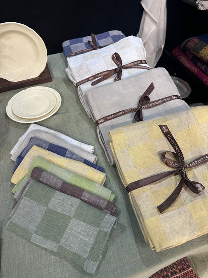 Tovaglia in lino a quadri verde oliva V.VM