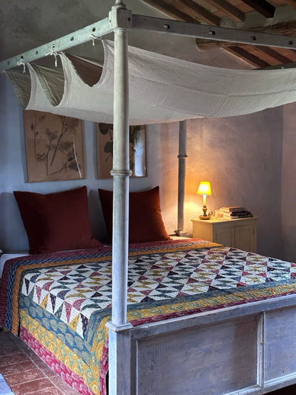 V.VM Quilt Colored Triangles - Double