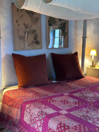 V.VM Quilt - Squares - Double