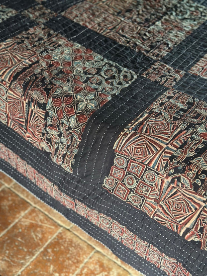 V.VM Quilt Mono-Black Quadrants - Double