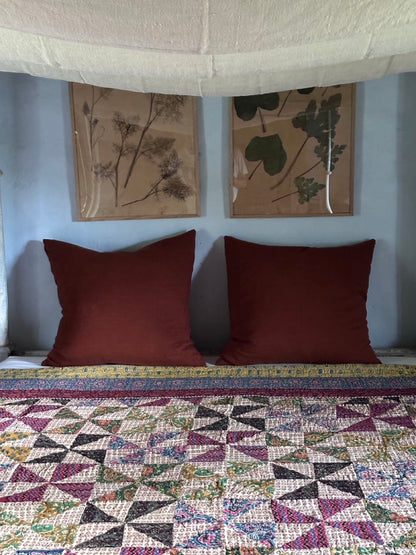 V.VM Quilt - Colored Wheels - Double