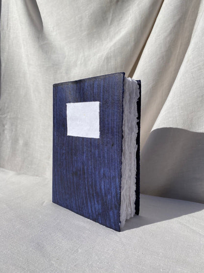 Libro medio fatto a mano - Indaco