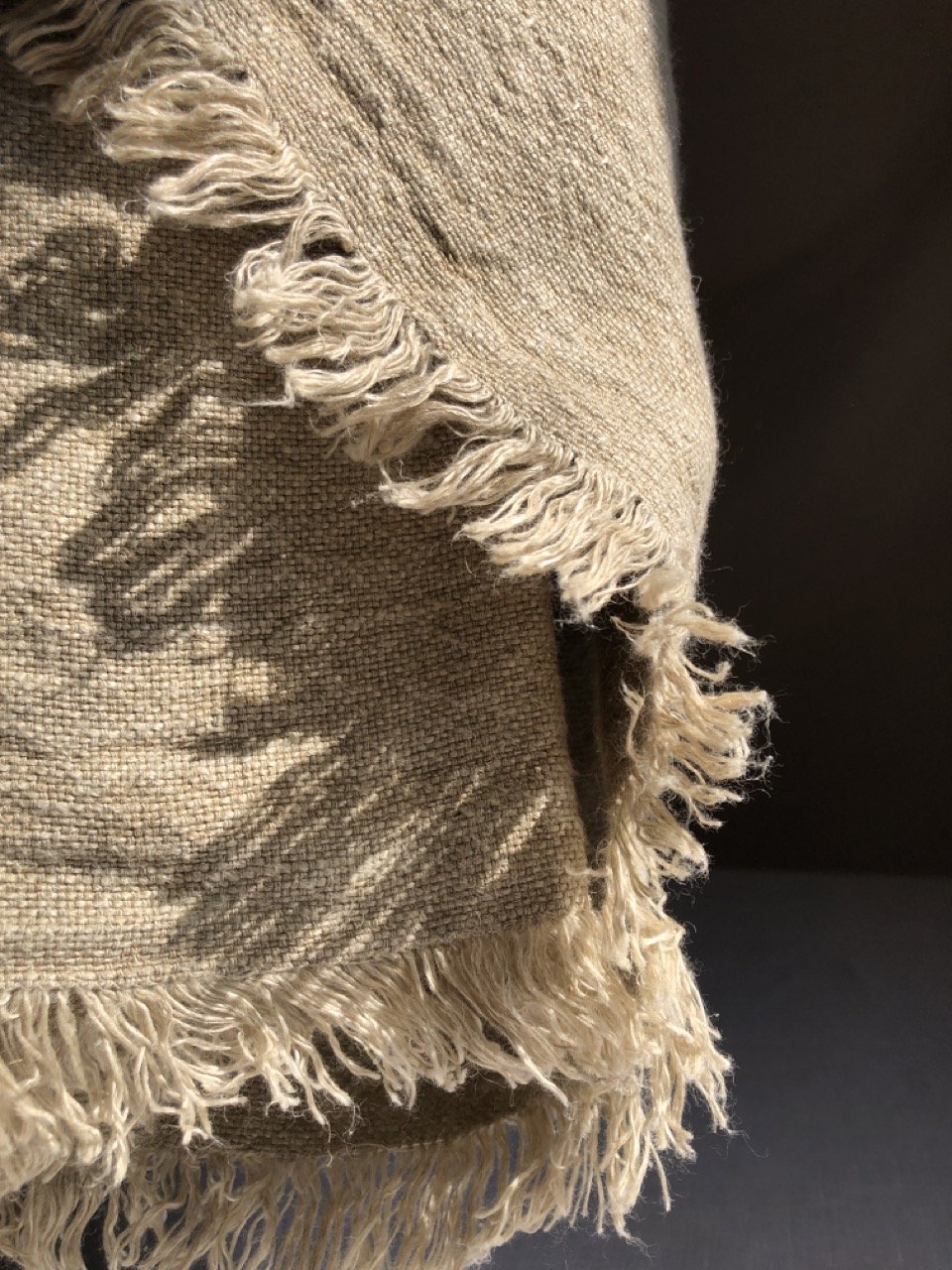 Tovaglia in lino con frange V.VM