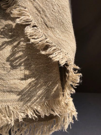 Tovaglia in lino con frange V.VM