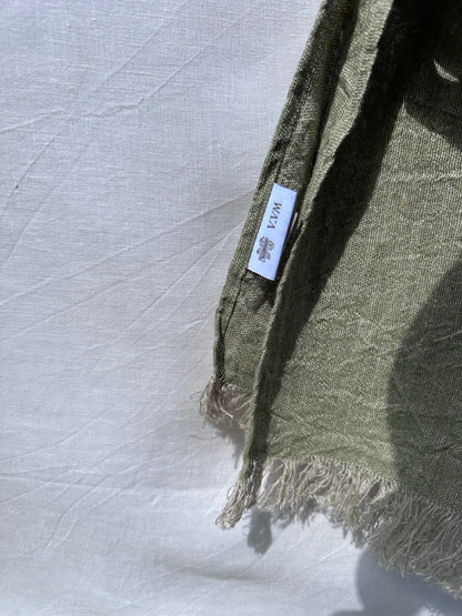 Asciugamano multiuso in lino con frange V.VM