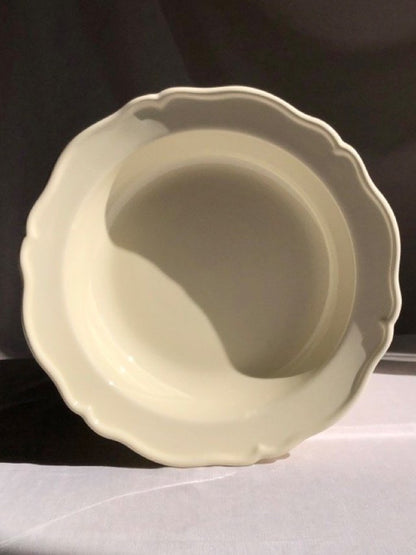V.VM Cream Collection - Large Salad Bowl
