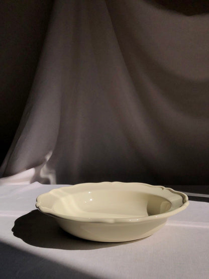V.VM Cream Collection - Regular Salad Bowl