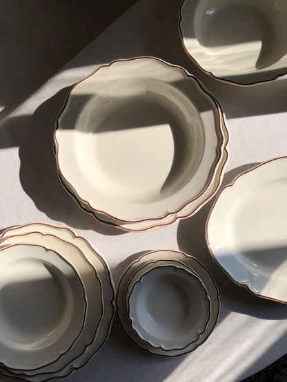 V.VM Trattoria Collection - Large Round Platter