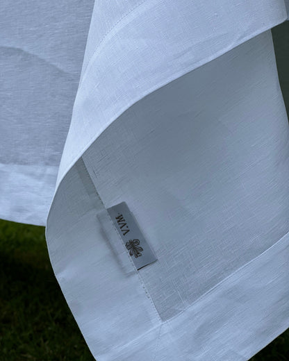 Set di tovaglie e tovaglioli in lino bianco perfetto 100% di V.VM