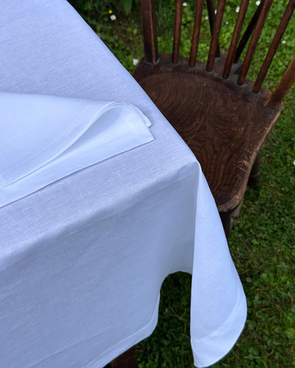 Set di tovaglie e tovaglioli in lino bianco perfetto 100% di V.VM