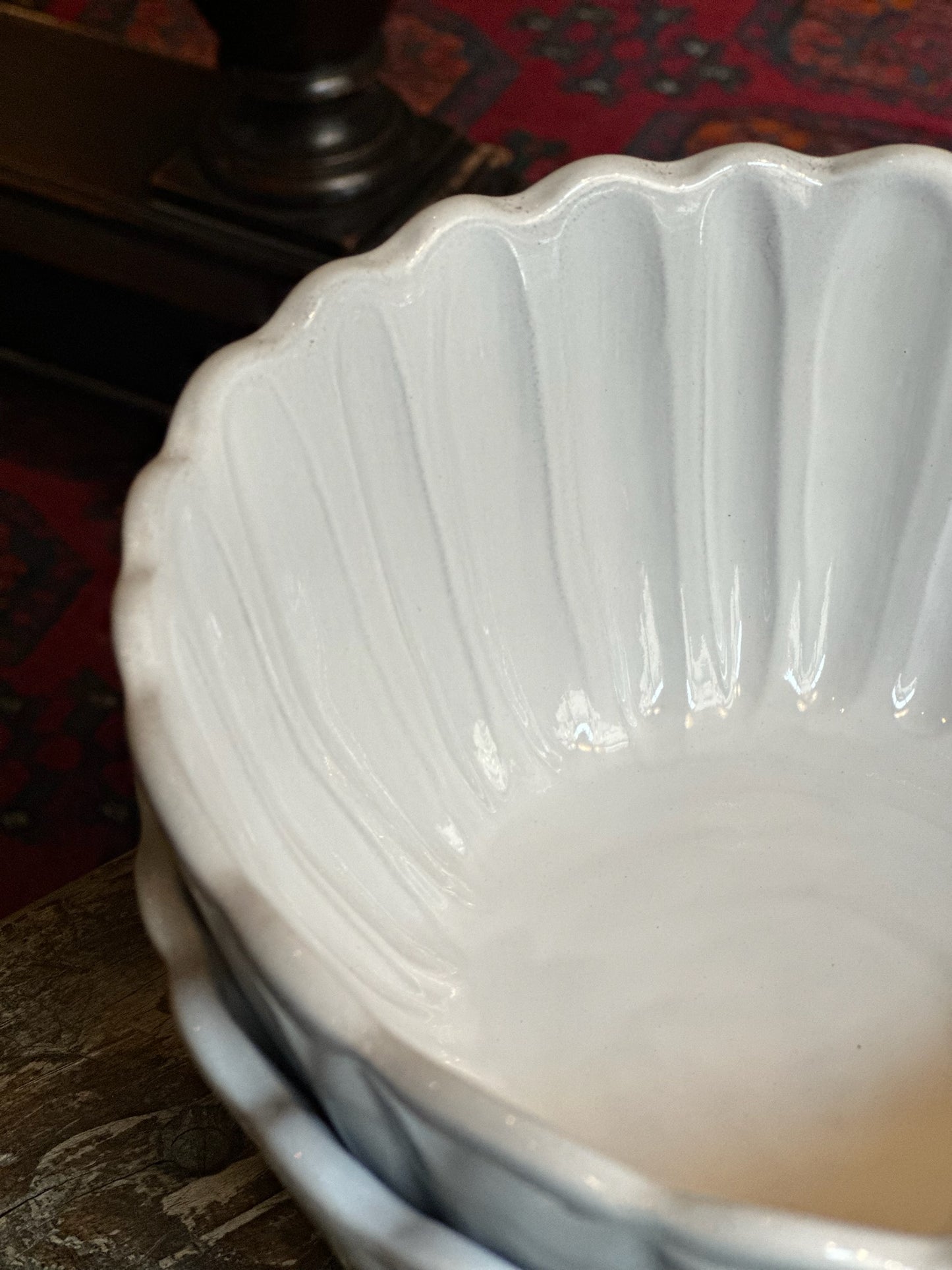 Ceramic Scalloped Bowl