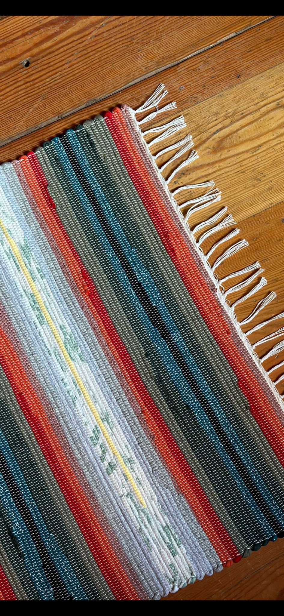 Handmade Rug - Red Lines