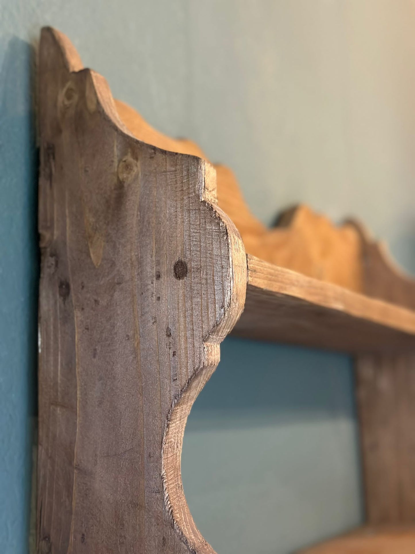 Mensola in legno antico
