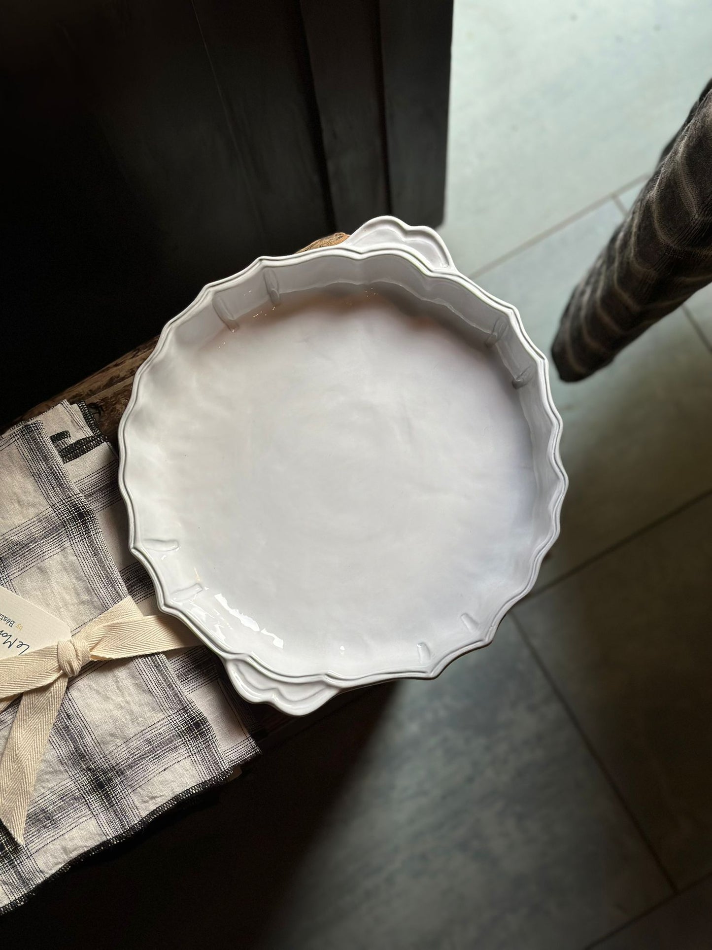 Ceramic ‘Baroque’ Pie Dish – Handcrafted Italian Elegance