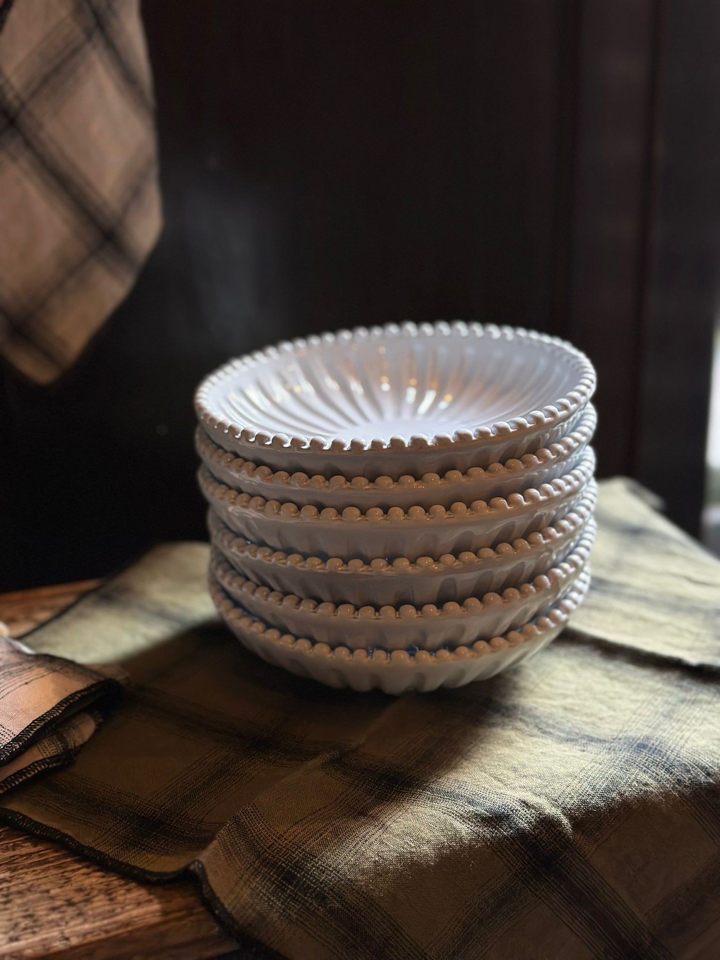 Footed Bowl –  Incanto Collection