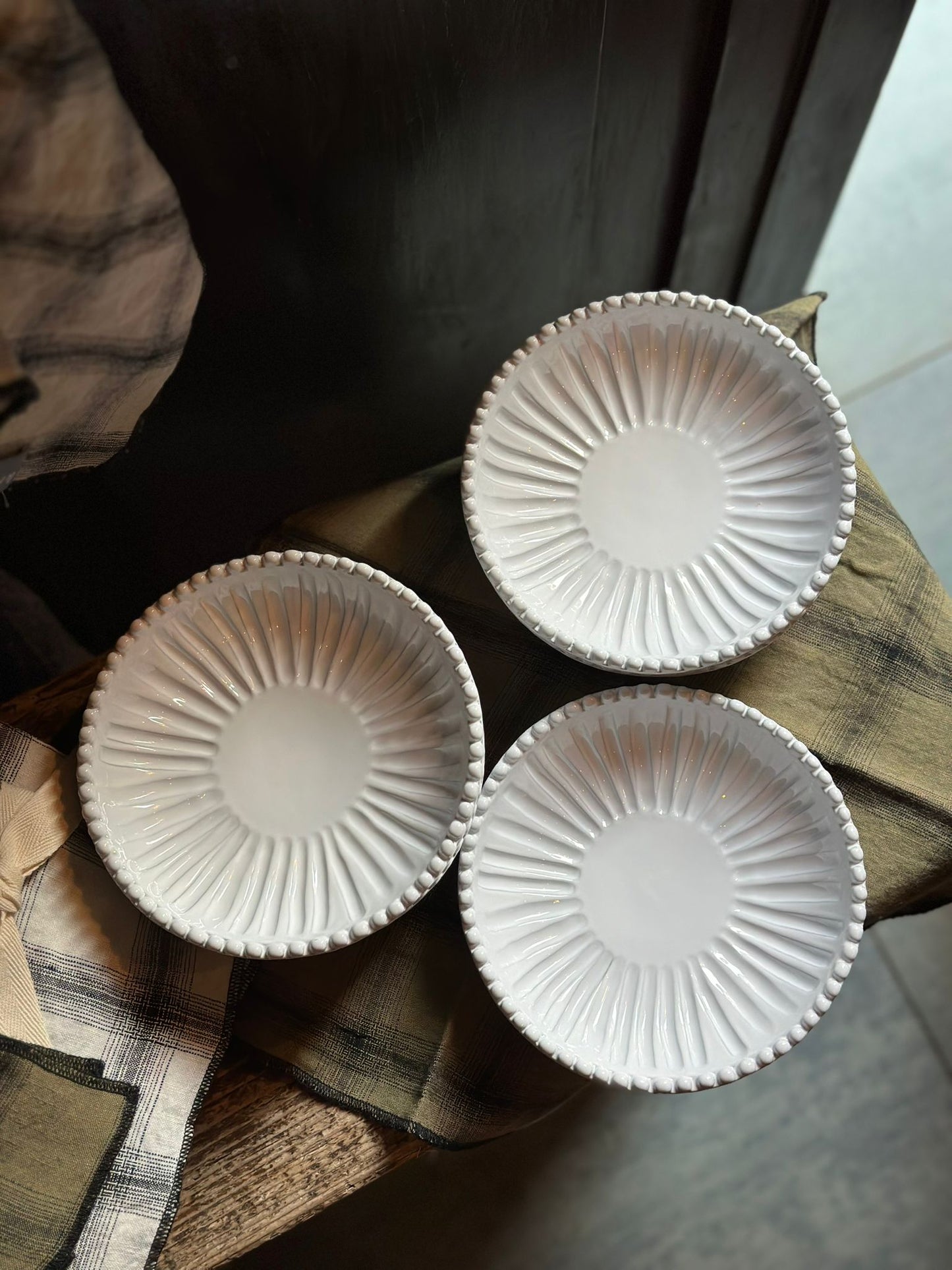 Footed Bowl –  Incanto Collection