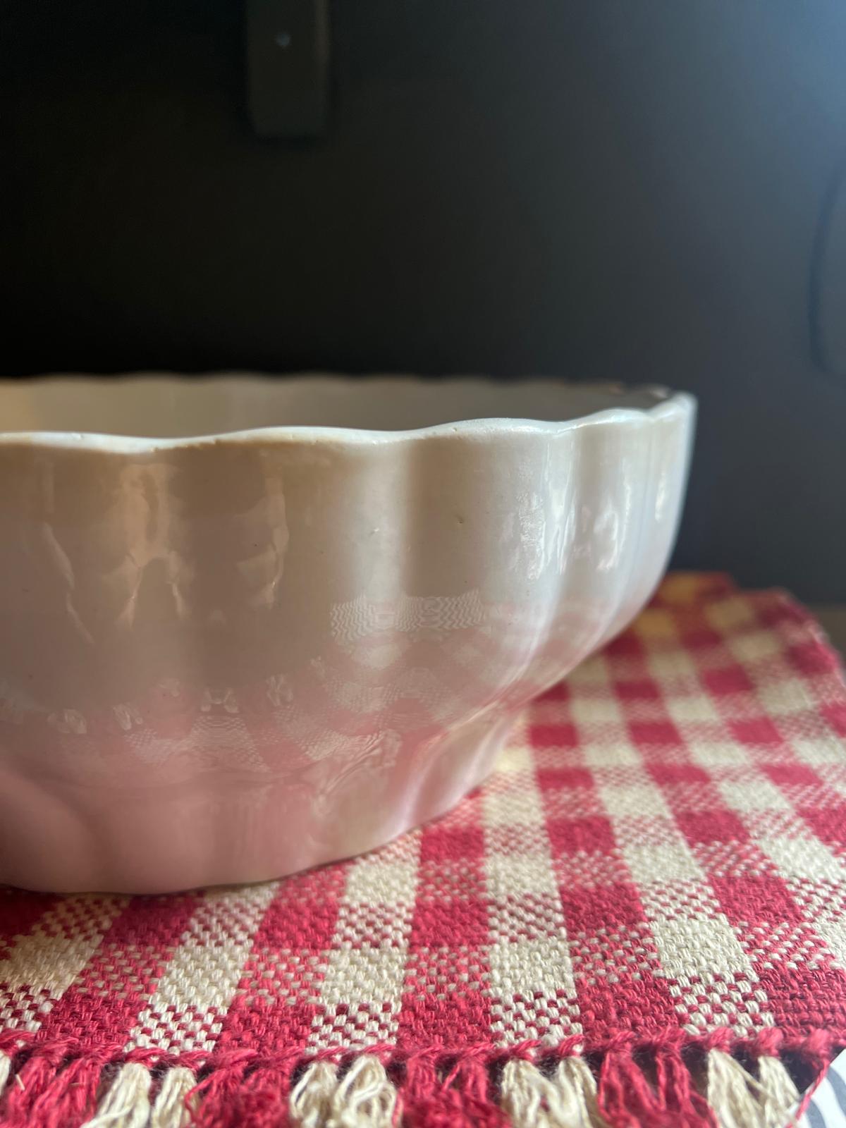 Ceramic Wavy Bowl - Laveno