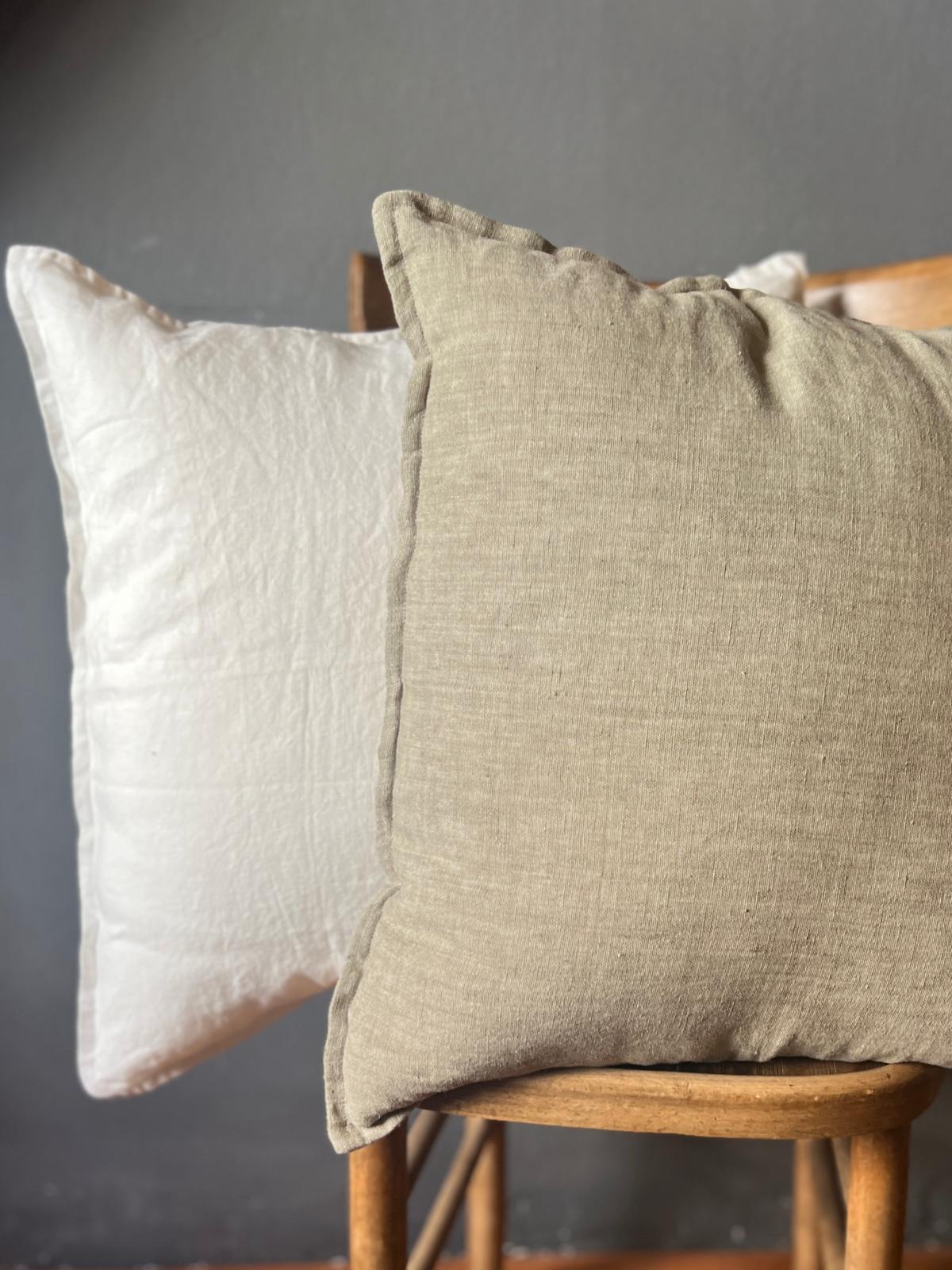 Linen Pillow 50 X 50 - White