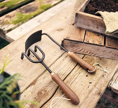 Garden Square Hand Hoe